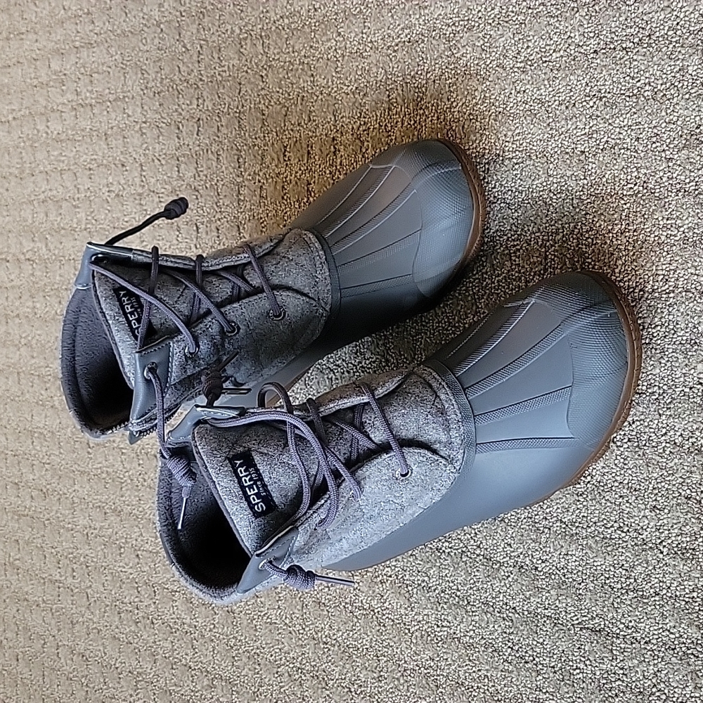 Sperry Saltwater Duck Boot Sz 8.5